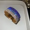 Pulseira Aberta Redonda Bordada com Diamantes Estilo Europeu e Americano Arco-Íris Estrelado, Pulseira de Luxo Leve de Alta Qualidade, Joia de Mão Personalizada Exagerada e Resistente
