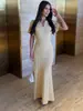 Vestido Feminino Curto com Manga Curta, Gola Redonda, Recorte Vazado e Textura, com Decote Pequeno em Gota e Carcela de Botões Frontal - Moda Europeia e Americana Amazon 2026