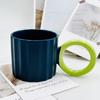 Taza de Cerámica a Rayas Simples con Colores Contrastantes, Taza con Diseño de Oreja Grande, Taza de Café con Sentido del Diseño, Taza para Leche, Taza de Moda, Porcelana Blanca