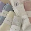 Meias de Veludo de Visão Outono e Inverno Femininas Estilo Coreano Cor Sólida Fio Pontilhado Meia de Comprimento Médio Pelúcia Espessada Meias de Chão Empilhadas Grossas