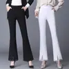 Calça Flare de Renda para Mulheres 2025 Nova Primavera e Outono Cintura Alta Emagrecedora Petite Cropped Flare Dividido com Efeito Drapeado