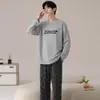 Pijama de algodón puro para hombre con cuello redondo, nuevo conjunto de alta calidad de manga larga y pantalón largo para primavera, otoño e invierno, talla grande casual para casa, apto para uso en exteriores