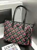 Bolso Tote con Estampado de Monograma de Cereza para Mujer, Bolso de Mano de Gran Capacidad, Bolso de Hombro, Bolso Grande Versátil y de Moda para Viajes y Uso Diario, Debajo del Brazo