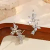 Pendientes de alta gama lujosos y únicos con colgantes de gota de agua de circonita, delicados y versátiles para citas, exquisitos pendientes de flor de diamante brillantes