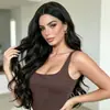 Venta al por mayor de fábrica versión coreana de peluca para mujer cabello largo rizado negro onda media grande cabello rizado peluca de fibra química para mujer cobertura completa de la cabeza