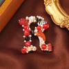 Moda Chanel Estilo Novo Broche de Carta Pérola Strass Distintivo Corsage Terno Casaco Vintage Pin Acessórios