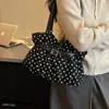 Bolso de mujer nuevo, único y moderno, con diseño plisado, bolso de mano versátil 2026, bolso tote para el trabajo, bolso de hombro de lunares