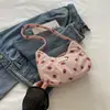 Bolso de Axila para Mujer 2025 Nuevo de Moda Verano Lindo Fresa Pequeño Cuadrado Bolso de Hombro Literario Bolso Cruzado Fábrica