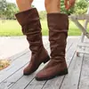 Nuevas Botas Largas Plisadas de Invierno 2026 para Mujer, Botas de Moda de Gamuza de Tacón Bajo, Talla 42, Botas Altas de Talla Grande Transfronterizas
