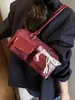 2025 Moda Retrô Simples Bolsa de Ombro Design de Nicho Nova Bolsa Feminina Outono e Inverno Personalizada Bolsa de Axila