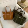 Nova Bolsa para o Dia a Dia 2025 Bolsa de Ombro Casual Literária de Grande Capacidade Bolsa de Mão Grande Bolsa Transversal Estilo Universitário Retrô para Mulheres