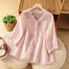 Camisa de Linho de Algodão com Renda Bordada Estilo Nacional Chinês Decote V Feminina Moda Verão Jovem Bonita Redutora de Idade Top de Ráfia