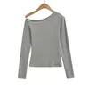 Ropa de Mujer al por Mayor Transfronteriza Estilo Europeo y Americano 2025 Otoño e Invierno Nuevo Color Bloqueado de un Hombro Rayas Camiseta de Manga Larga Top Interior