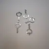 Colgante de Candado Corazón con Ojal Hueco de Acero Inoxidable Moda Japonesa y Coreana Collar de Acero de Titanio Aretes Accesorios para Joyería DIY