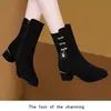 Botas de gamuza para mujer hasta la pantorrilla con tacón grueso, nueva colección otoño/invierno 2026, versátiles botas Martin de gamuza, botas de moda con forro polar