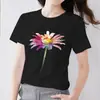 Camiseta Feminina Simples, Top Casual Preto com Texto e Estampa Gráfica de Amigos, Estilo Jovem da Moda, Gola Redonda, Manga Curta
