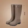 Botas de Chuva Extra Altas para Mulheres da Cross-Border Fashion, Botas de Chuva Vermelhas com Forro de Algodão, Sapatos Impermeáveis para Caminhada e Travessia de Rios em Florestas Tropicais, Sapatos Impermeáveis que Aumentam a Altura para Mulheres