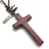 Comercio exterior Estilo retro europeo y americano personalidad no convencional hip hop cuerda de cuero collar cruz de madera natural cadena para suéter
