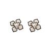 Pendientes de Camelia Negra que Gotean Aceite con Perlas para Verano, Combinación Versátil, Estilo Mismo que las Celebridades de Internet Ins, Pendientes de Estilo Fragante