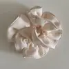 Goma para el pelo fruncida de estilo coreano con borde de tela elegante, Impresionante goma para el pelo multicolor de alta gama, Elegante accesorio para el pelo para mujer