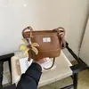 Bolso Cubo para Mujer Moda Diseño de Nicho 2026 Nuevo Retro Simple de Gama Alta Versátil para Viaje Cruzado