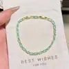 Pulsera de terrones de azúcar con diamantes frescos y brillantes de alto valor, lujo ligero, exquisita, de nicho, fresca y elegante, joyería de alta gama para viajes y fotografía