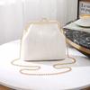 2021 Nueva Bolsa con Clip Bolso de Hombro Bolso Cruzado Bolso de Mano con Forma de Concha Más Fácil de Combinar Bolso para Teléfono Móvil Moda Maquillaje Shihua