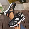 Novas sandálias plataforma femininas de tamanho grande para comércio exterior, com velcro e design vazado, estilo esportivo respirável.
