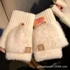 Novas Luvas de Pelúcia Fofas Sem Dedos Flip para Mulheres, Quentes e Espessadas Estilo Celebridade da Internet