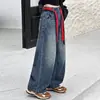 Jeans de Primavera y Otoño para Niñas 2026 Estilo Nuevo para Niñas, Niños y Niños Mayores, Pantalones Rectos con Bolsillos en Forma de Corazón, Modernos para Estudiantes de Secundaria
