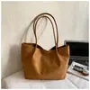 Bolsa Feminina Grande Capacidade High-End Retrô Europeia e Americana, Bolsa Tote Versátil, Nova Bolsa de Ombro Fashion para o Dia a Dia Feminina
