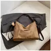 Bolsa Casual de Grande Capacidade sob o Braço Feminina 2025 Nova Outono Bolsa de Ombro Estudante Universitário Aula Trabalho Roupa Mochila