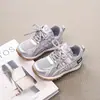 Zapatos Forrest Gump para Niñas Primavera y Verano 2026 Nuevos Zapatos Casuales de Estudiante Estilo Coreano Versátiles Zapatos Deportivos de Malla para Niños