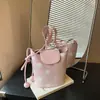 Bolsa de Praia Estilo Coreano com Bolinhas para Mulheres 2026 Nova Simples Mini Diária para Trabalho Ombro Transversal