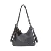Bolsa de Hombro Transfronteriza Diseño de Nicho Personalidad Bolso de Axila Primavera Verano Nuevo Estilo Textura de Alta Gama para Viajes Diarios Bolso de Hombro Único para Mujer