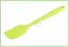 Venta al por mayor de fábrica FDA silicona raspador integrado color sólido tamaño pequeño espátula para pasteles herramientas para hornear herramientas para pasteles