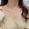 Collar de Mariposa con Doble Capa y Incrustaciones de Diamantes Nuevo Tendencia Primavera/Verano 2026 Gargantilla para Mujer Estilo Minimalista Versátil Ins Coreano Cadena para la Clavícula