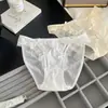 Calcinhas de Renda para Mulheres, Cetim de Luxo Leve, Doces e Sexy, Puro Desejo, Design Sutil, Fenda Alta, Calcinhas Triângulo de Seda Gelada para Mulheres