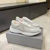 Listo para enviar, despacho inmediato: Zapatos para hombre P-brand Copa América, con parte superior de piel brillante, forro de malla transpirable y un diseño elegante, casual y deportivo