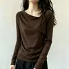 Camiseta de algodón de manga larga para mujer, color liso, otoño e invierno, cuello en V irregular, talla grande, adelgazante y favorecedora, top básico