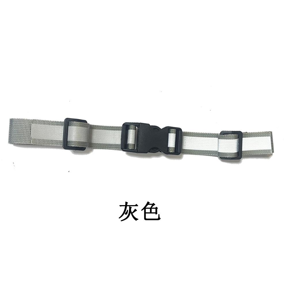 灰色