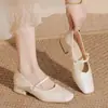 Zapatos Mary Jane tipo cheongsam de cuero suave estilo francés para mujer, nuevo modelo otoño 2026, punta cuadrada, tacón grueso, nuevos zapatos de noche estilo hada china
