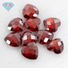 Colgante de joyería con gema Huagang, gran corazón rojo, circonita con doble capa de tortuga, piedra desnuda, granate, circonita roja, superficie enrejada de CZ
