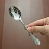 Cuchara de té de acero inoxidable con patrón de taladro, cuchara pequeña multiusos, cuchara para condimentos, cuchara creativa para el té de la tarde, mango redondo, cuchara pequeña para té, cuchara para remover
