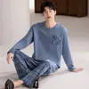 Pijama de algodón puro para hombre para primavera y otoño, de manga larga, pantalón largo, cuello redondo, cómodo estilo hogareño, se puede usar en la calle, conjunto de ropa para el hogar