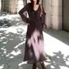 Impresionante Vestido Largo de Lunares Retro con Cuello en V y Mangas Acampanadas para Mujer, Estilo Francés para Primavera y Otoño, Hermoso Estilo Vacacional, Línea A que Ceñe la Cintura