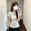 Camiseta redonda de lunares con lazo estilo coreano para mujer, top corto de verano puro y seductor con inserciones de encaje, corte ajustado