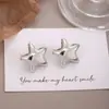 Pendientes Metálicos de Moda Creativa Estilo Ins Calados Corazón Estéreo Forma Geométrica Pétalos Estrella de Cinco Puntas Pendientes de Estilo Simple para Mujer