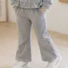 Conjunto Informal Nuevo para Niñas Estilo Coreano Sudadera con Capucha y Cremallera Manga Larga Pantalones Largos Ligeramente Acampanados Conjunto de Dos Piezas Otoño/Invierno