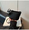 Bolso Cubo Casual de Moda Transfronterizo para Mujer, Bolso de Hombro Tendencia Estilo Coreano, Nuevo Modelo Primavera y Verano 2026 con un Toque de Lujo